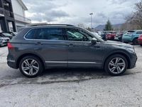 Usata VW Tiguan R-line 150 CV (110 kW) 2023 Grigio SUV