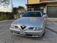Usata Alfa Romeo 166 Distinctive 140 CV (102 kW) 2000 Grigio Berlina