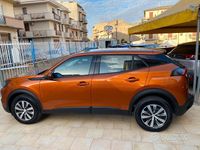 Usata Peugeot 2008 Active 110 CV (80 kW) 2021 Arancione SUV