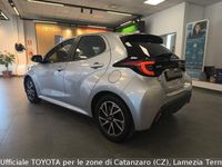 Usata Toyota Yaris Hybrid Trend 115 CV (84 kW) 2022 Grigio Berlina