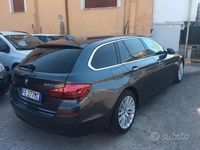 Usata BMW 520 Luxury Line 190 CV (139 kW) 2016 Grigio Station wagon
