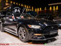 Usata Ford Mustang Convertible 290 CV (213 kW) 2017 Nero Cabrio