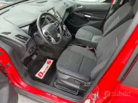 Usata Ford Transit Connect 120 CV (88 kW) 2018 Rosso Monovolume