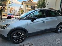 Usata Opel Crossland X 120 CV (88 kW) 2017 Grigio SUV