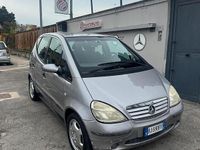 Usata Mercedes A160 Classic 102 CV (75 kW) 2000 Grigio Berlina