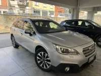 Usado Subaru Outback 150 CV (110 kW) 2016 Plateado Familiar
