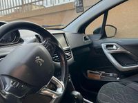 Usata Peugeot 2008 2017 SUV