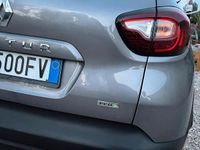 Usata Renault Captur 90 CV (66 kW) 2017 Grigio SUV