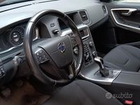 Usata Volvo S60 Business Edition 120 CV (88 kW) 2017 Nero Berlina