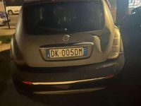 Usado Lancia Ypsilon 105 HP (77 kW) 2007 Preto Citadino