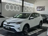 Usado Toyota RAV4 Active 124 CV (91 kW) 2016 Blanco SUV