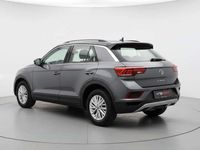 Usata VW T-Roc Life 150 CV (110 kW) 2024 Grigio SUV
