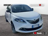Usata Lancia Ypsilon Gold 69 CV (50 kW) 2023 Bianco Utilitaria