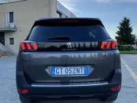 Usata Peugeot 5008 Allure 131 CV (96 kW) 2024 Grigio SUV