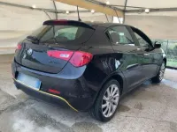 Usata Alfa Romeo Giulietta Super 120 CV (88 kW) 2018 Nero Utilitaria