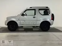 Usata Suzuki Jimny 82 CV (60 kW) 2002 Grigio SUV
