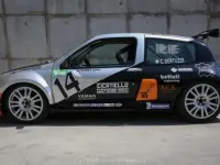 Usata Renault Clio Trophy 286 CV (210 kW) 1999 Grigio Berlina
