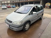 Usata Opel Zafira Elegance 100 CV (73 kW) 2002 Grigio Monovolume