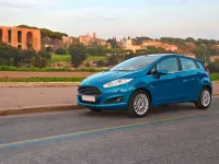 Usata Ford Fiesta Titanium 97 CV (71 kW) 2014 Blu Utilitaria