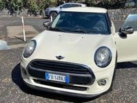 Usata Mini ONE 75 CV (55 kW) 2015 Bianco Utilitaria