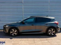 Usata Ford Focus Active 125 CV (91 kW) 2022 Grigio magnetic Monovolume