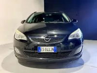 Usata Opel Astra Cosmo 140 CV (102 kW) 2013 Nero Station wagon