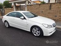Usata Mercedes E250 Avantgarde 204 CV (150 kW) 2011 Bianco Coupé