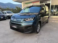 Usata Fiat Doblò 130 CV (95 kW) 2024 Blu Monovolume