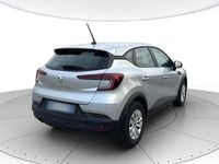 Usata Renault Captur Life 101 CV (74 kW) 2020 Argento SUV