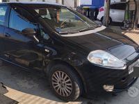 Usata Fiat Grande Punto 65 CV (47 kW) 2010 Nero Utilitaria