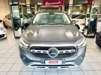 Usata Mercedes GLA180 Business 116 CV (85 kW) 2022 Grigio SUV