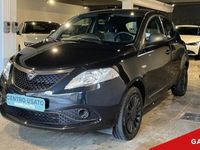 usata Lancia Ypsilon 1.0 FireFly S&S Hybrid Ecochic Silver