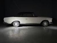Begagnad Mercedes 250 SE 160 HK (117 kW) 1966 Vit Cab