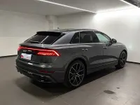 Usata Audi Q8 Sport 286 CV (210 kW) 2022 Grigio SUV