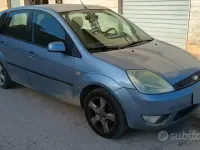 Usata Ford Fiesta 68 CV (50 kW) 2005 Utilitaria