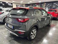 Usata Kia Stonic Style 84 CV (61 kW) 2022 Astro grey SUV