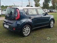 Usata Kia Soul 136 CV (100 kW) 2018 Blu SUV