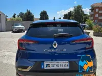 Usata Renault Captur Intens 92 CV (67 kW) 2020 Blu SUV