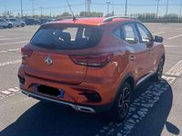 Usata MG ZS Luxury 111 CV (81 kW) 2022 Arancione SUV
