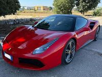 Usata Ferrari 488 670 CV (492 kW) 2018 Rosso Coupé