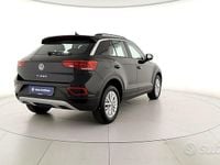 Usado VW T-Roc Life 150 CV (110 kW) 2024 Negro SUV
