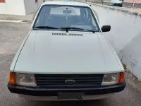 Usata Ford Escort 54 CV (39 kW) 1981 Beige Berlina