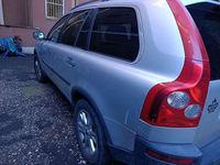 Usata Volvo XC90 209 CV (153 kW) 2004 Argento SUV