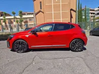 Usata Renault Clio V 145 CV (106 kW) 2024 Rosso Utilitaria