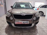 Usata Skoda Yeti Active 105 CV (77 kW) 2010 Marrone SUV