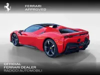 Nuova Ferrari SF90 1001 CV (736 kW) 2025 Rosso Cabrio