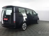 Gebraucht Hyundai Staria 177 PS (130 kW) 2024 Blau Van / Kleinbus