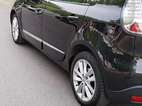 Usata Renault Scénic III 110 CV (80 kW) 2013 Nero Berlina