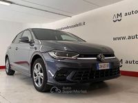 Usata VW Polo R-line 95 CV (69 kW) 2023 Grigio Utilitaria