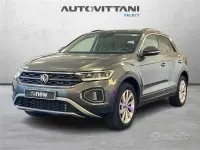 Usata VW T-Roc Edition 150 CV (110 kW) 2025 Grigio SUV